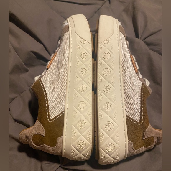 Excellent Condition Tory Burch Ladybug Sneakers - Picture 5 of 10